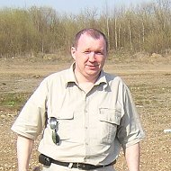 Александр Петров