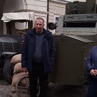 Володимир Навроцький