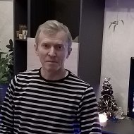 Олег Мочалов