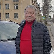 Леонид Некрасов