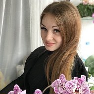 Настя Шмакова