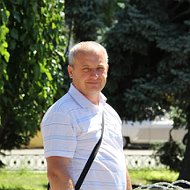 Олег Губарев