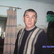 Сергей Товарищев
