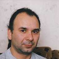 Михаил Ханов