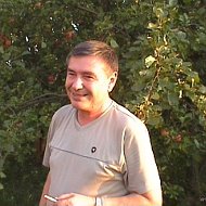Петр Константинов