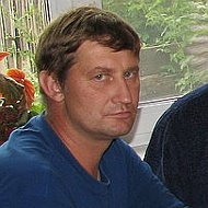 Александр Ларьков