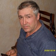 Анатолий Хамдамов
