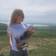 Наталья Звягинцева