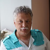 Юрий Фролов