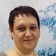 Елена Ушакова