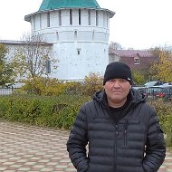 Риф Хасанов
