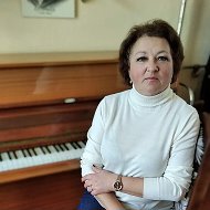 Наташа Соловьянова