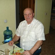Михаил Фомченков