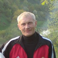 Олег Белинский