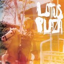 Lotus Plaza - What grows