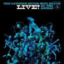 Saun Starr feat The Dap Kings - In the Night Live at the Apollo