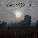 Facetoo Music feat Zerostry - Just Yours