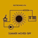 electroNNica FM - Summer Moved Off On the Roof