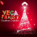 Elements Of Life feat Kenny Bobien Cindy Mizelle Sara Devine Anan Vega Nico… - This Christmas