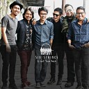 Six Strings - Maju Tak Gentar