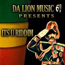 Da Lion Music jah defender - Upside Down