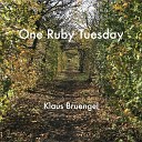 Nicola de Brun - One Ruby Tuesday