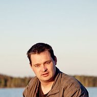 Олег Шаронов