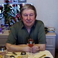 Александр Жилин