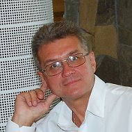 Олег Сафроненко