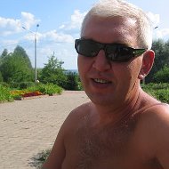Евгений Кадмов