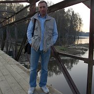 Миша Белявский