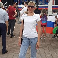 Елена Топакова