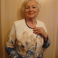 Лариса Вакалова