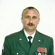 Александр Сенюшкин