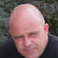 Олег Мошков