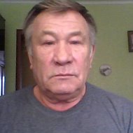 Валерий Булатов