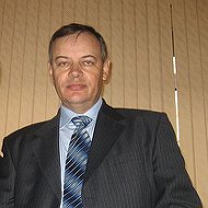 Юрий Комов