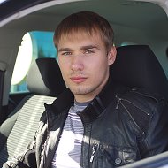 Максим Богданов