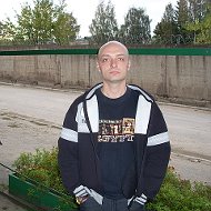 Николай Бaжeнов