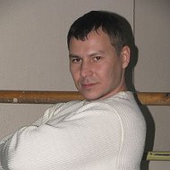Сергей Ларионов