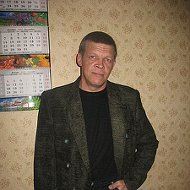 Александр Пивоваров