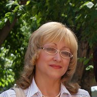 Оксана Надиенко