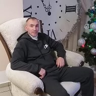 Дмитрий Павлючанко