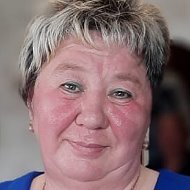 Лена Булякова