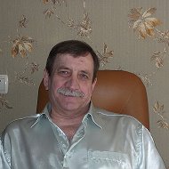 Владимир Отмахов