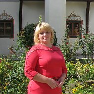 Елена Лисичкина