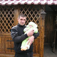 Богдан Медвидь