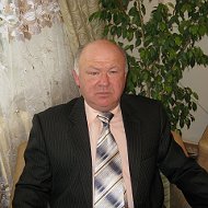 Юрий Черняковский