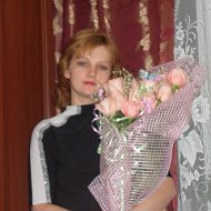 Лариса Овчинникова
