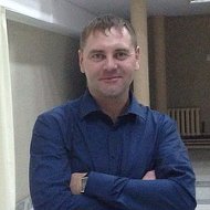 Евгений Каменев